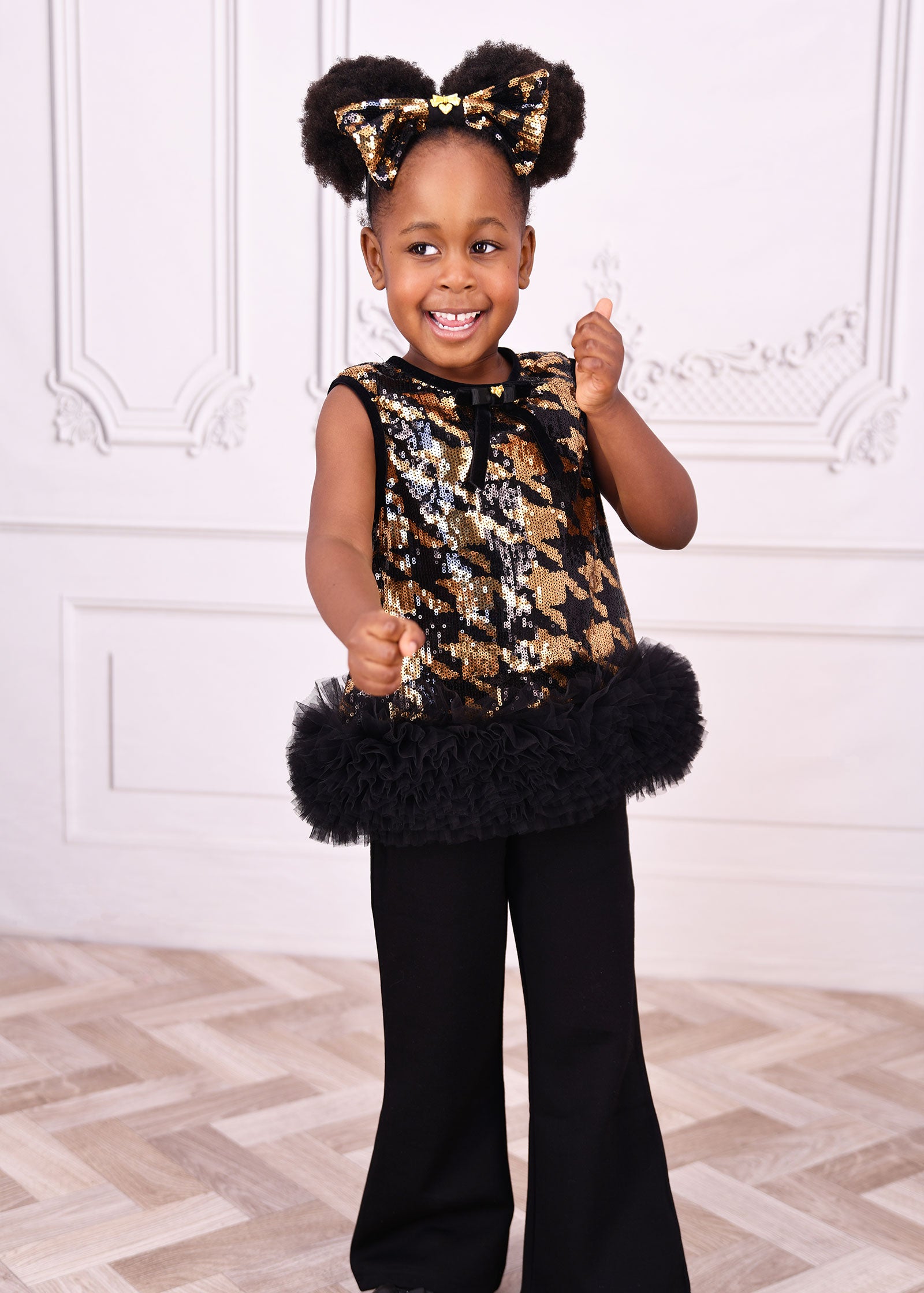 Amber Sequin Top and Trouser Set Black/Gold