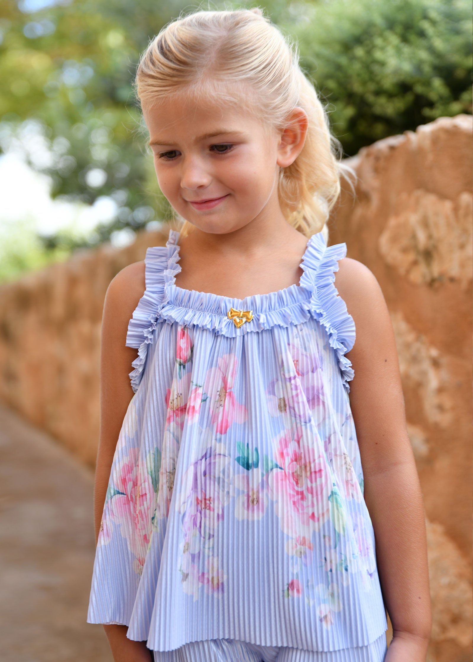 Fortuna Boarder Print Pleated Top Pretty Blue