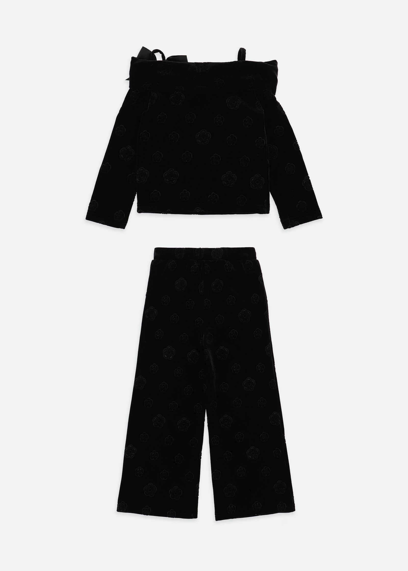 Verity Roses Detail Velveteen Set Black